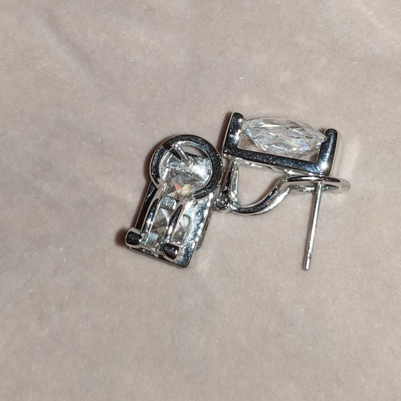 Cubic Zirconia Pierced Earring - Picture 5 of 5